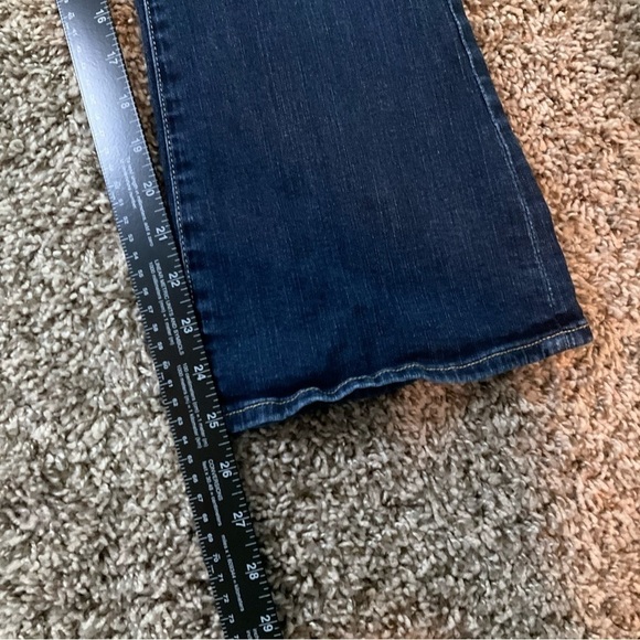 7 for All Mankind High Waist Slim Kick Jeans Size 32 - Picture 6 of 9